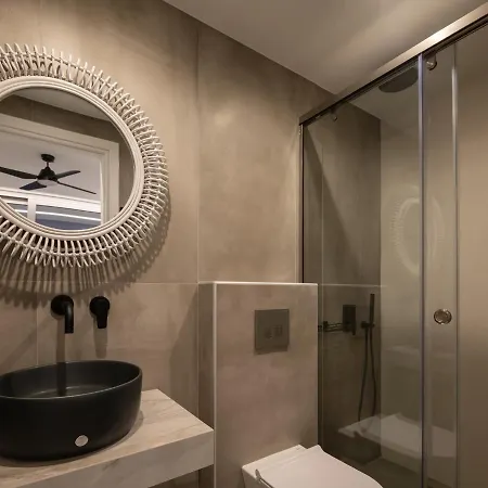 Margaret Villa, Featuring A Heated Whirlpool, By Thinkvilla *