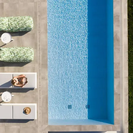 Margaret Villa, Featuring A Heated Whirlpool, By Thinkvilla Vilă